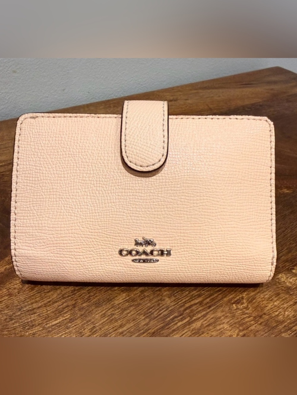 Coach F11484 Medium Corner Zip Wallet Light Pink Blush Crossgrain Leather